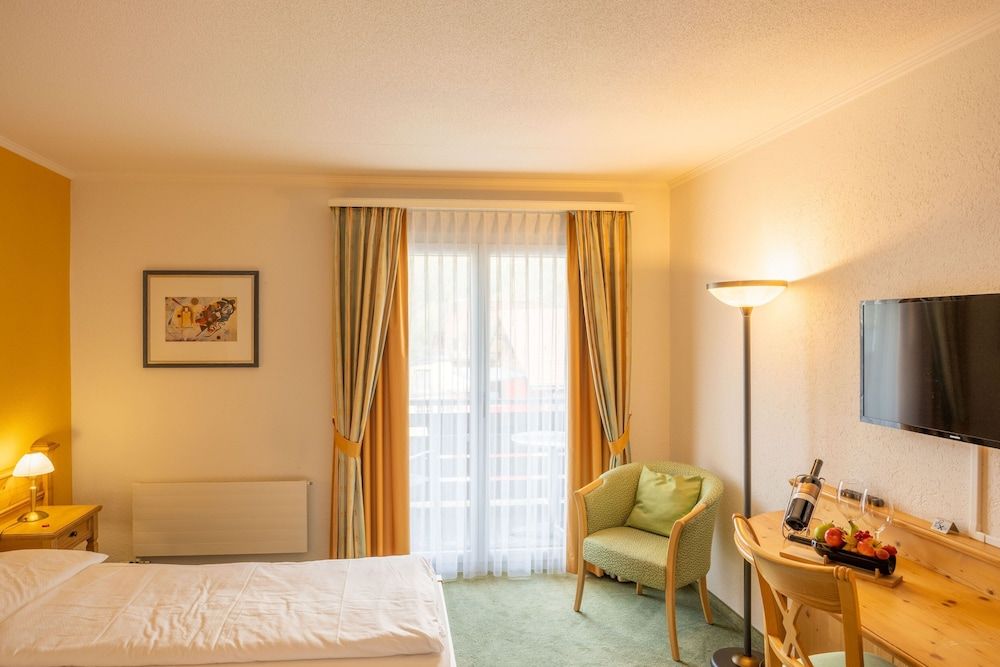 Double room mountain side with balcony