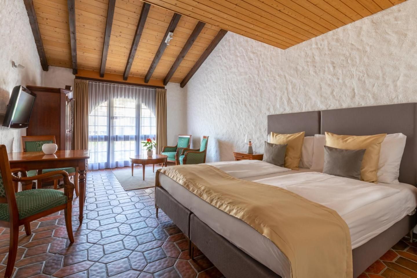 Double Room North