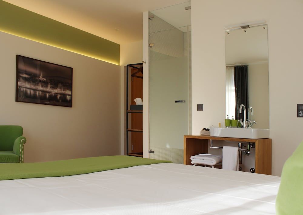 Boutique Hotel NI-MO Premium Double Room, Balcony 3