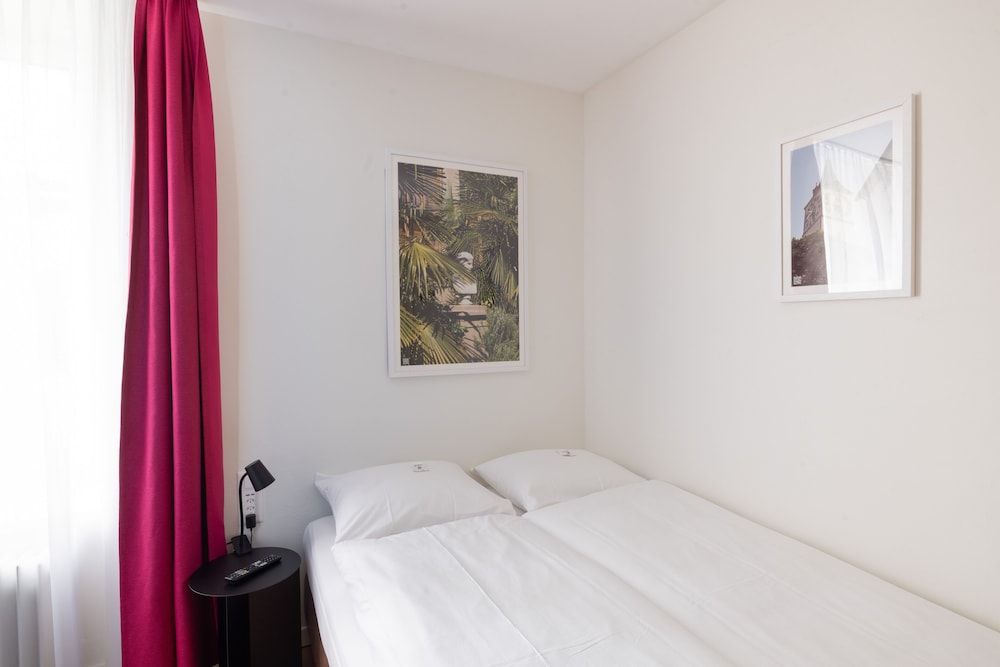 undefined Fred Guest House Hauptbahnhof - Mobile Check-in 2