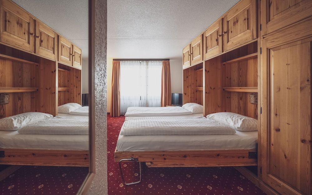 Standard Twin Room (North)