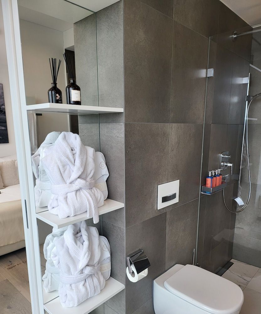 Park Tower City View Apartments City Apartment 8