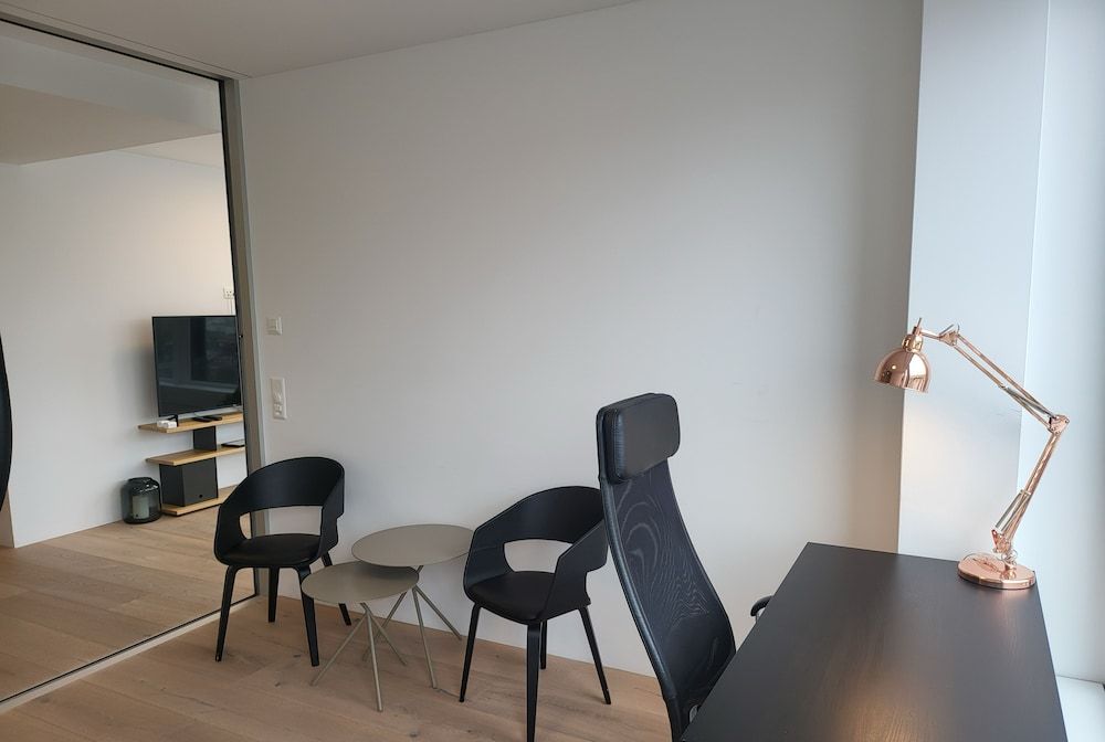 Park Tower City View Apartments City Apartment 11