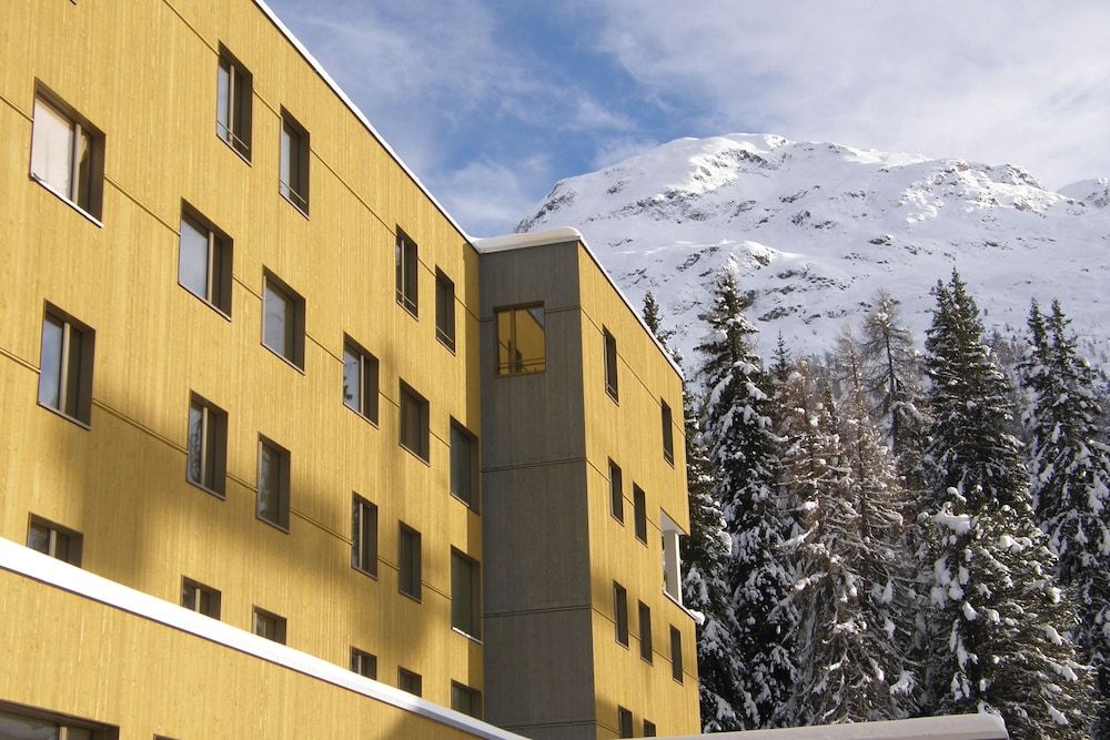 undefined Youth Hostel St. Moritz 6