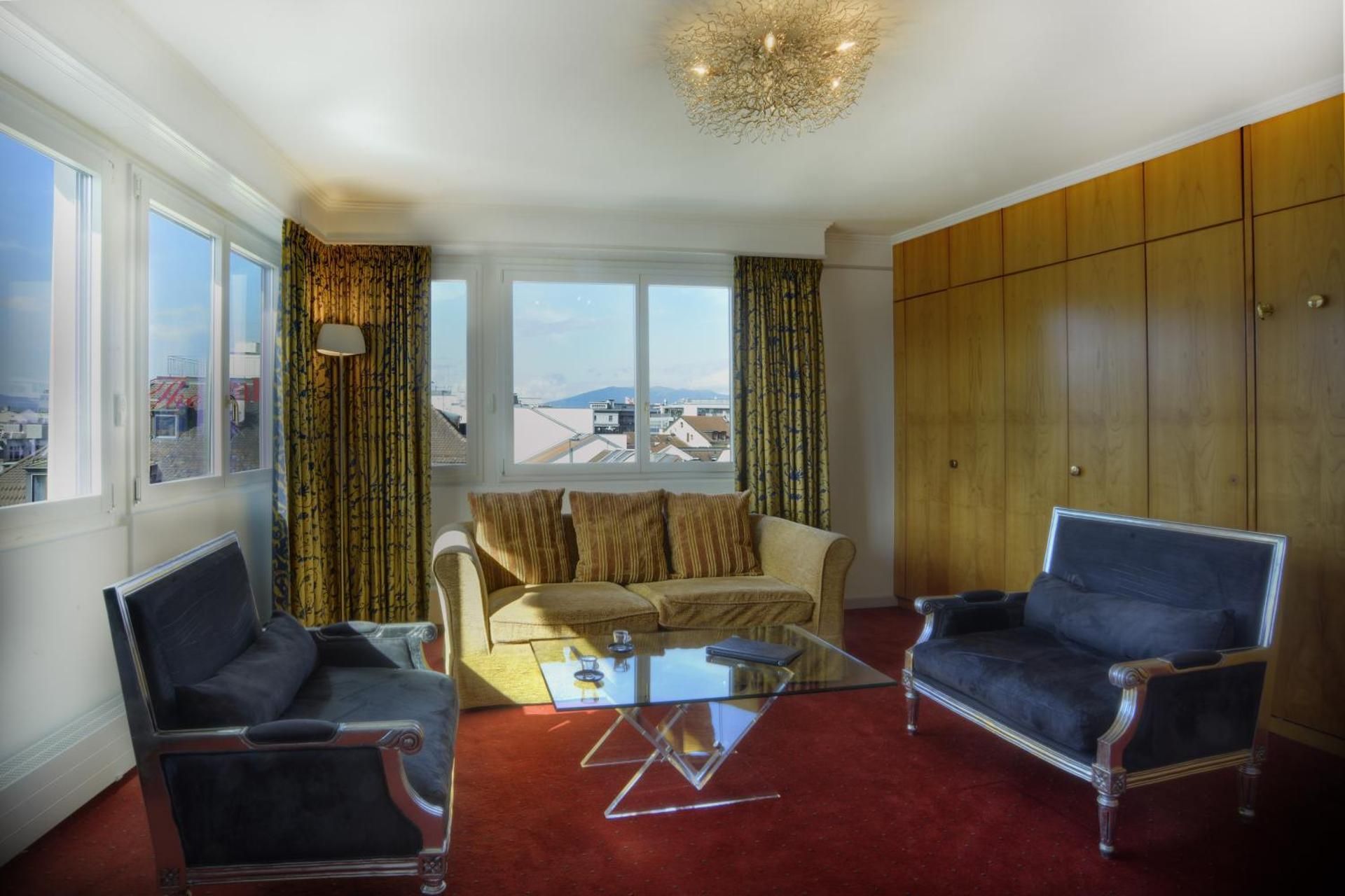 undefined The New Midi Hotel 5