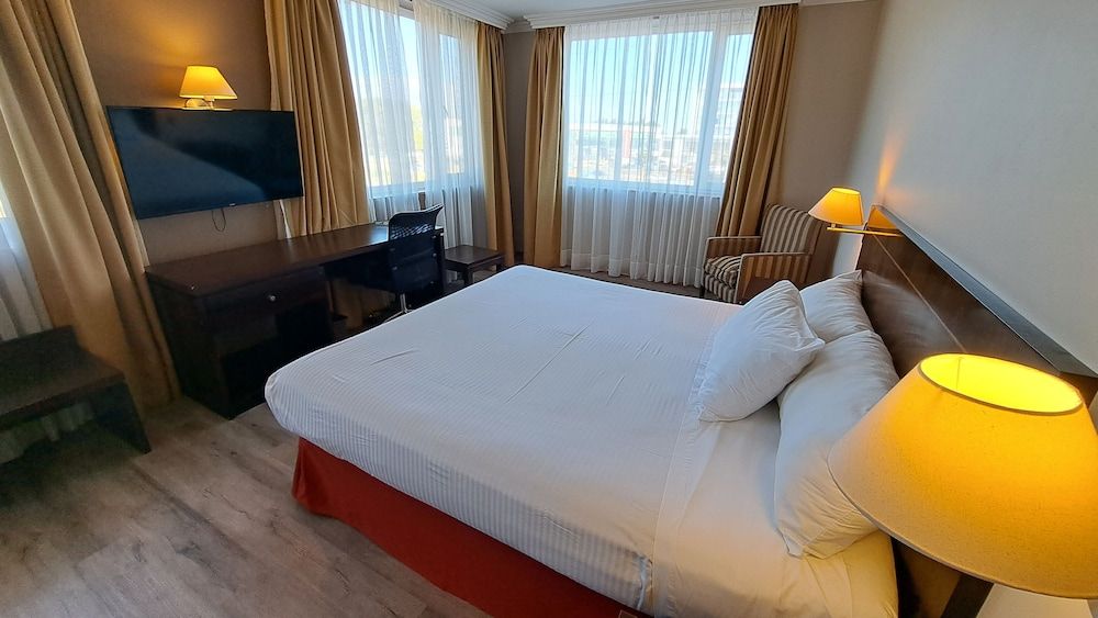 Diego Almagro Lomas Verdes Standard Double Room