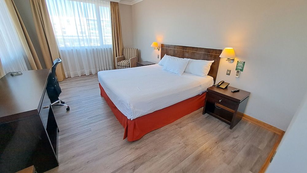 Diego Almagro Lomas Verdes Standard Double Room 2