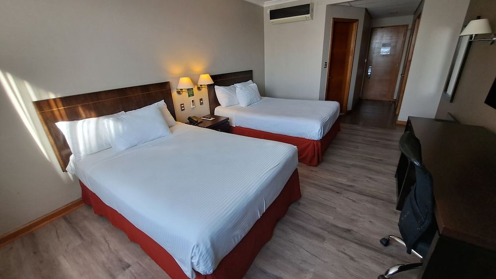 Diego Almagro Lomas Verdes Standard Double Room, 2 Double Beds 4