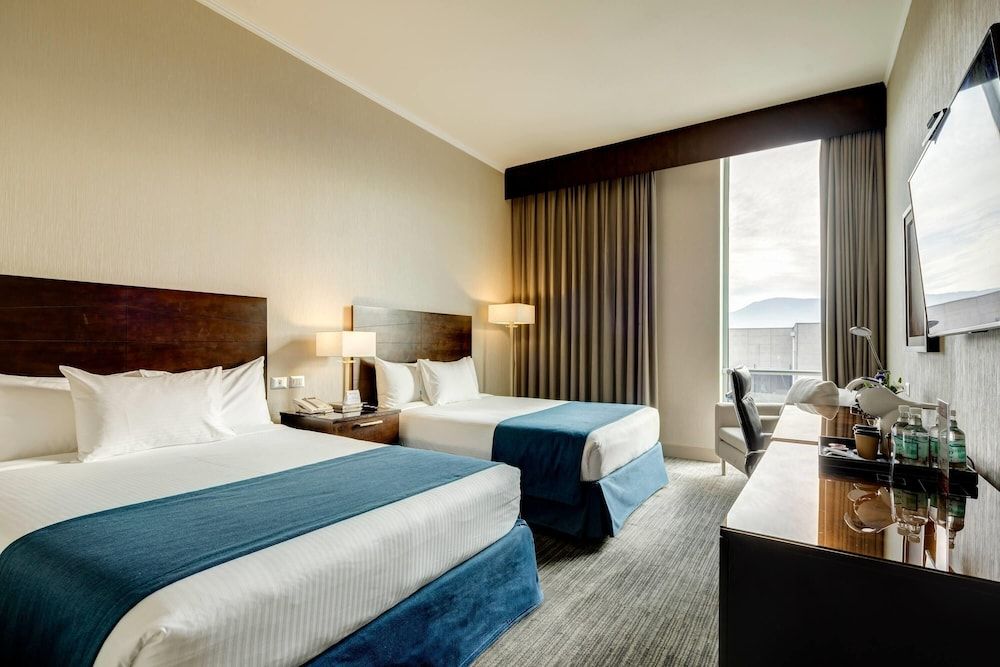 Wyndham Santiago Aeropuerto Room, 2 Queen Beds, Non Smoking