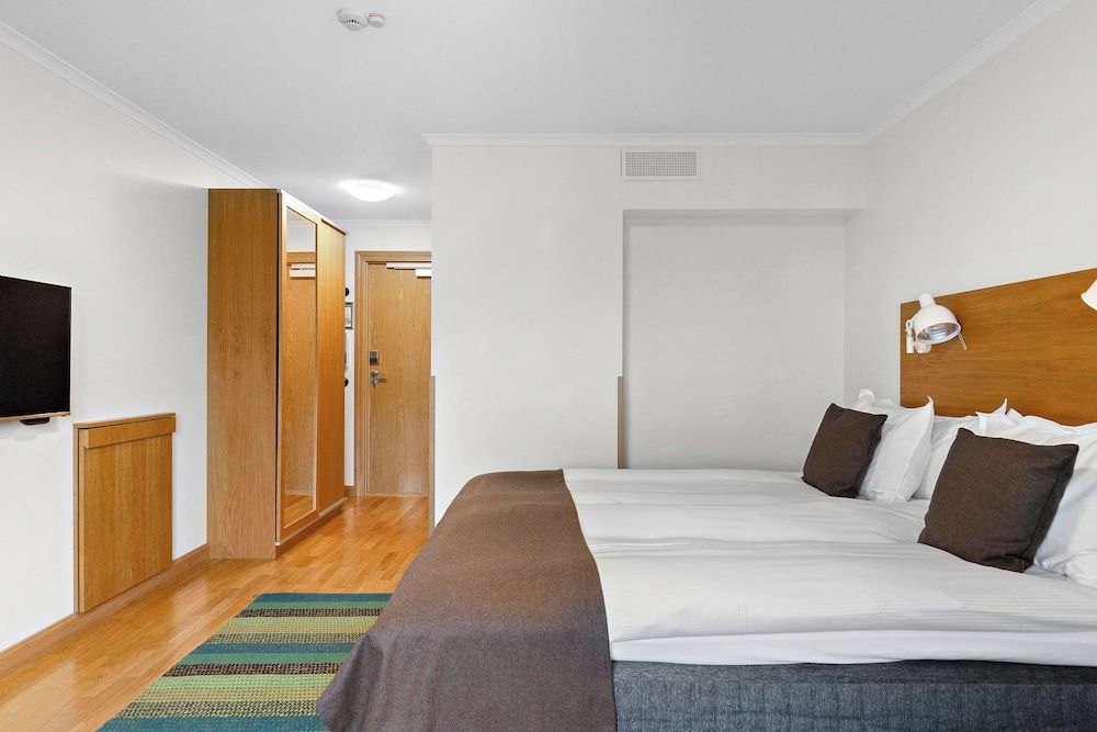 Landvetter Airport Hotel, BW Premier Collection Superior Room, 1 Queen Bed, Non Smoking