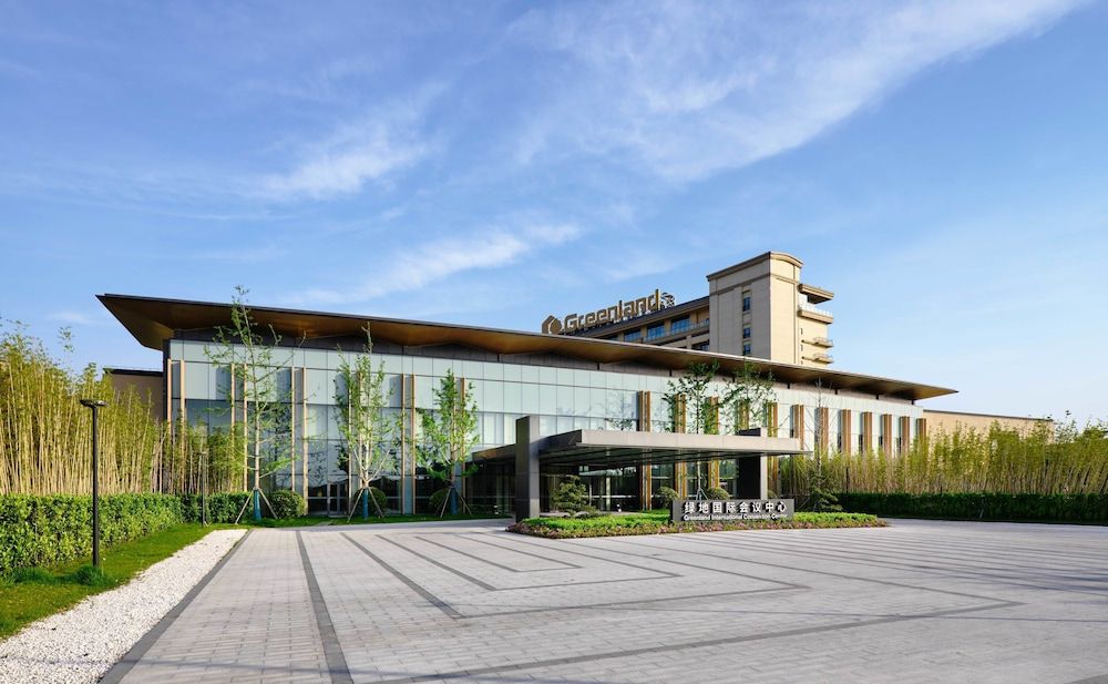 undefined Q-Box Hotel Shanghai Sanjiagang