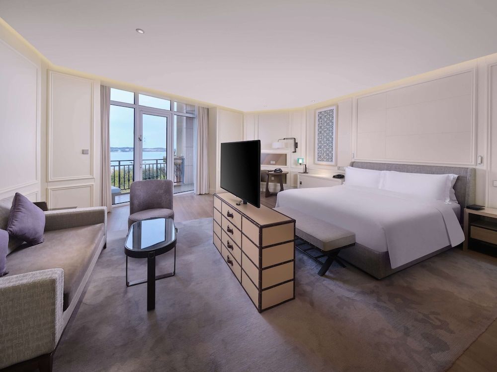 Premium Room, 1 King Bed, Ocean View