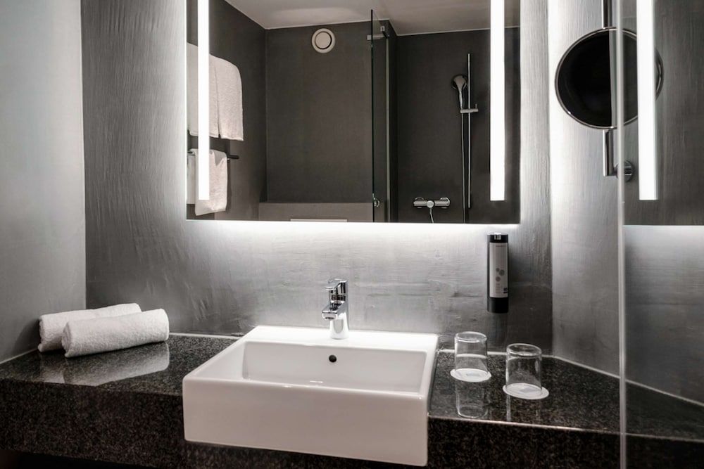 IntercityHotel Wien Standard Room 3