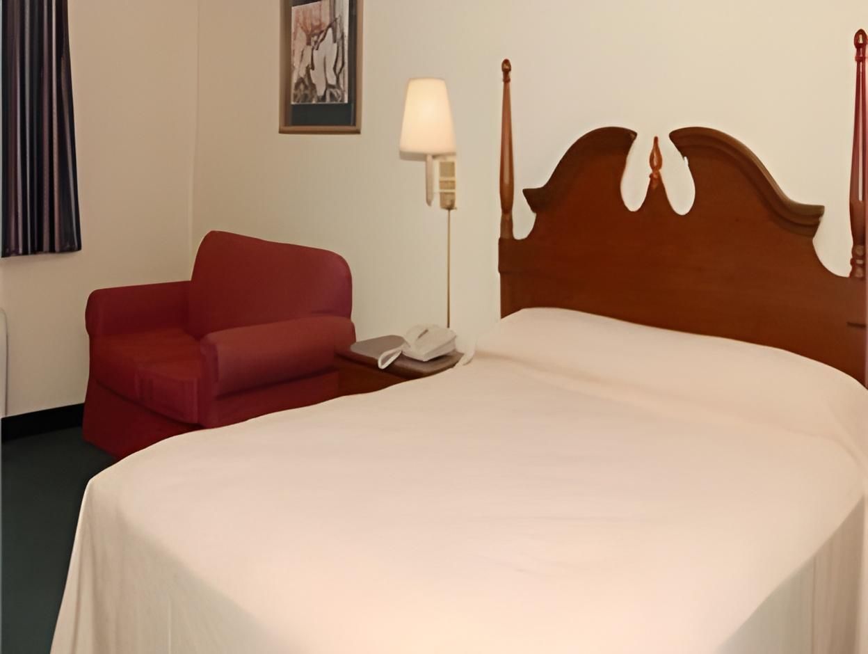 1 Bedroom Suite