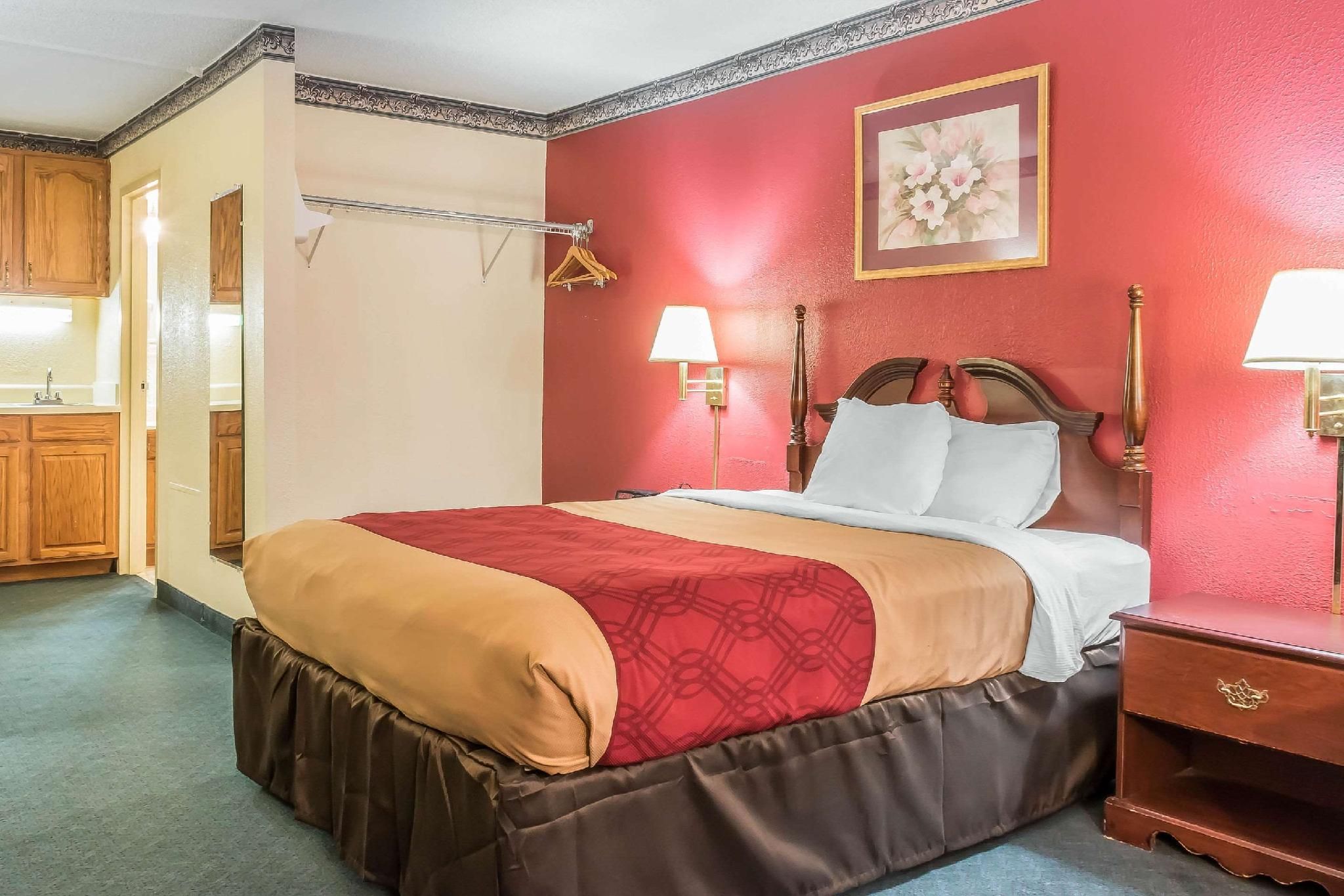 1 Queen Bed, Nonsmoking