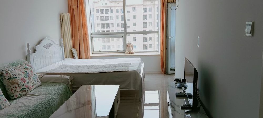 Dalian Xiuzhu Building Apartment Family Condo, 1 Bedroom 2