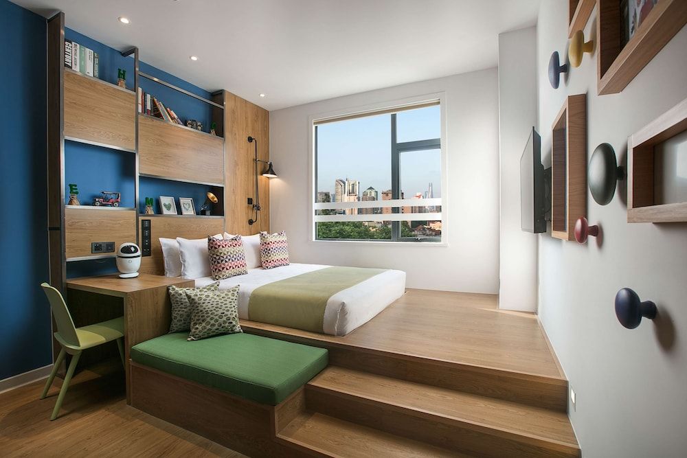Deluxe Room, 1 Queen Bed