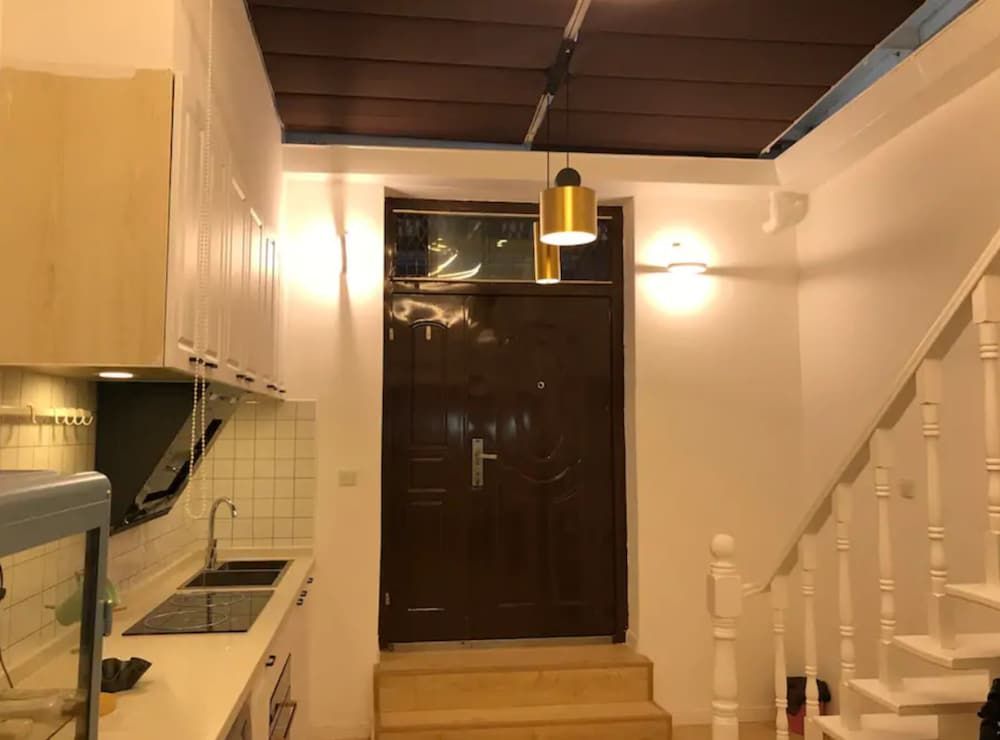 Shanghai Moxi Inn Huaihai Rd No.3 Branch Deluxe Loft, Non Smoking, Refrigerator & Microwave 5