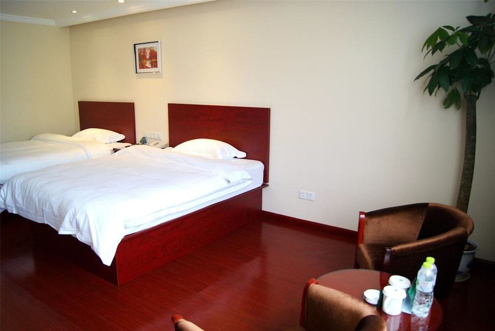 GreenTree Inn Yancheng Jianhu Oubaoliya Zunyuan Express Hotel Superior Twin Room 3