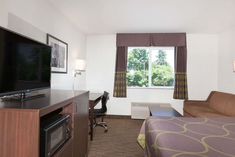 Room, 1 Queen Bed, Accessible, Non Smoking (Mobility Accessible)
