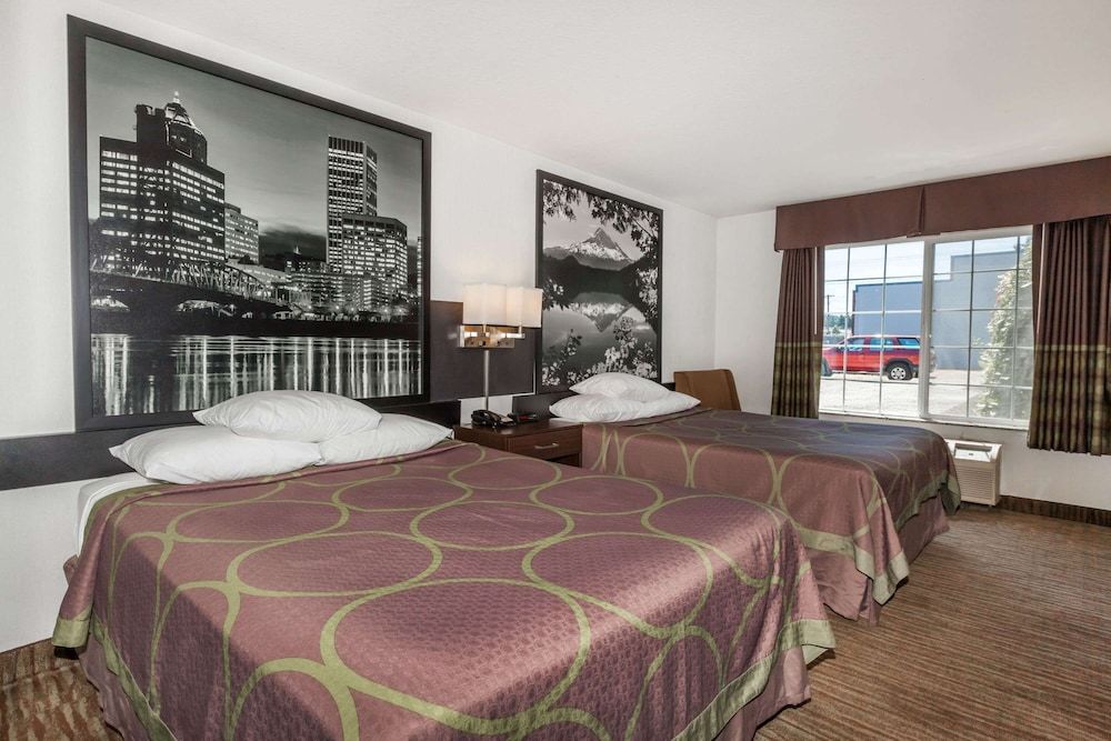 Room, 2 Queen Beds, Non Smoking
