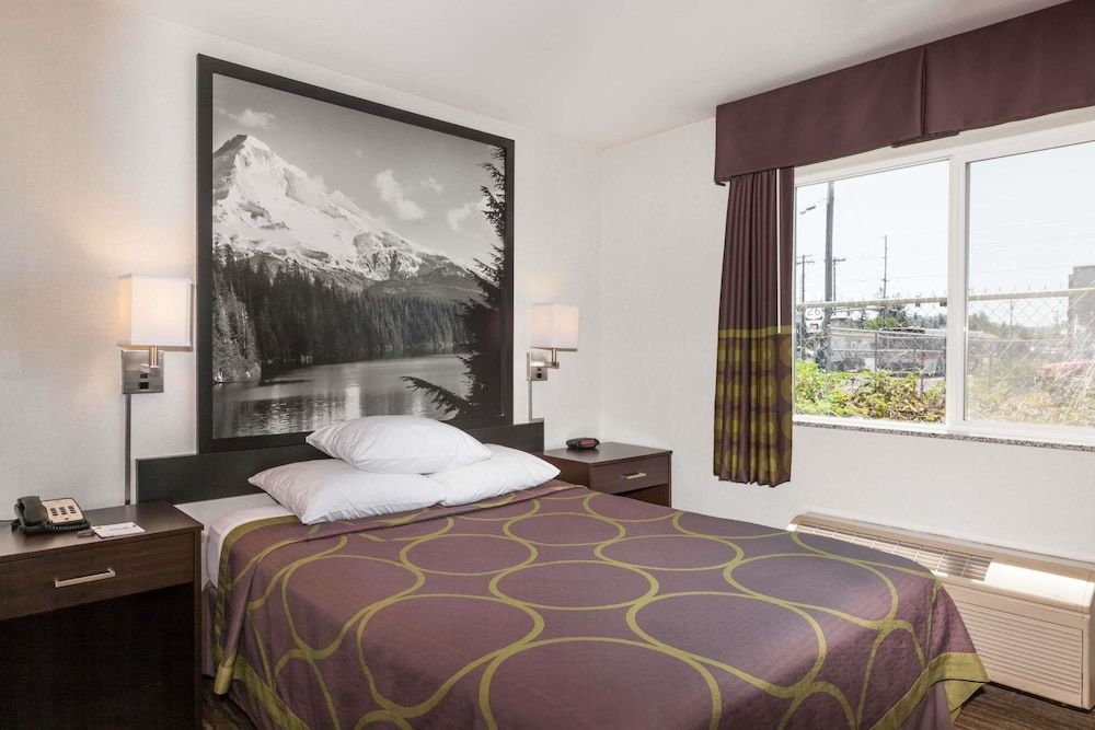 Standard Room, 1 Queen Bed, Non Smoking