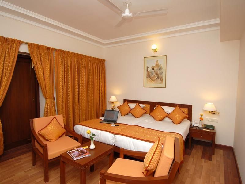 Taj Gorbandh Palace, Jaisalmer Royal Suite 2