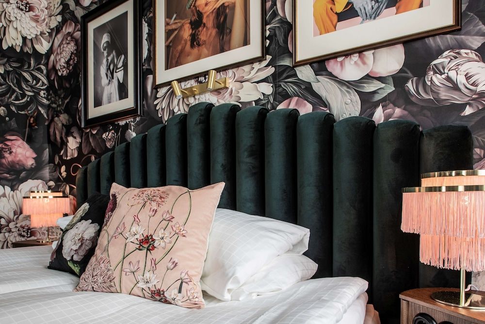 The Vault Hotel, WorldHotels Crafted Junior Suite, 1 King Bed, Non Smoking 4