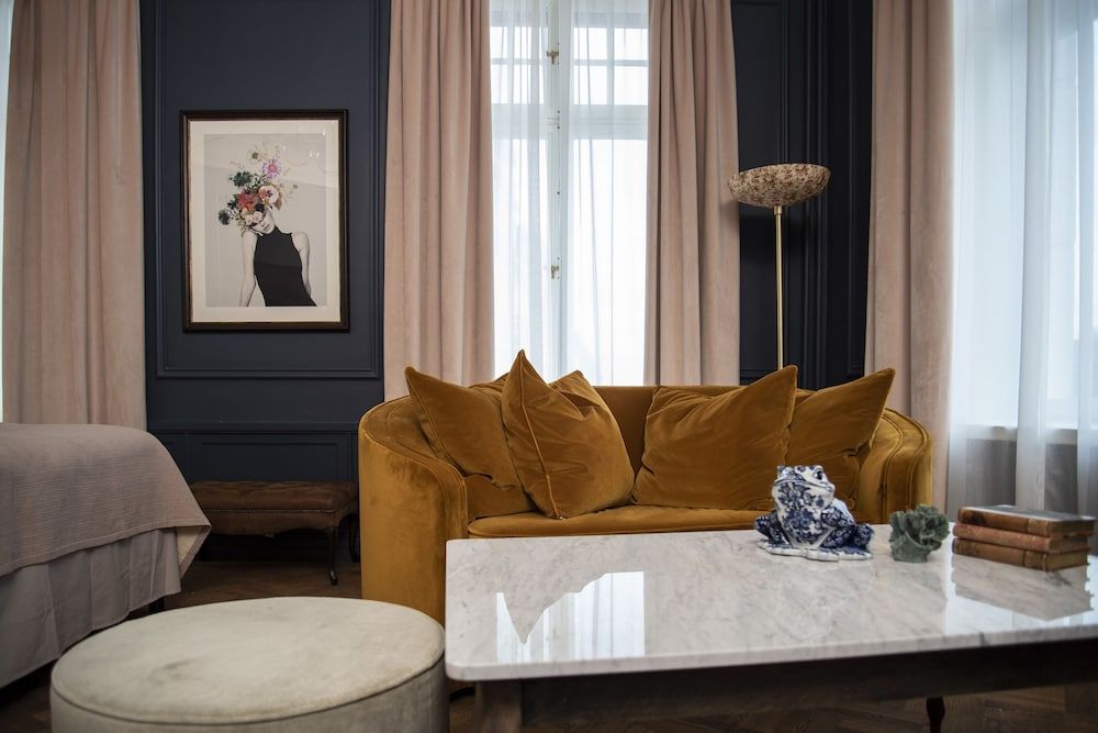 The Vault Hotel, WorldHotels Crafted Junior Suite, 1 King Bed, Non Smoking 16