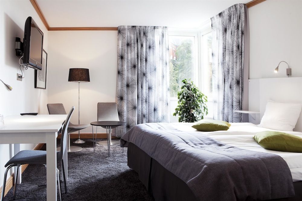 Best Western Kom Hotel Stockholm Superior Room, 1 King Bed, Non Smoking 3