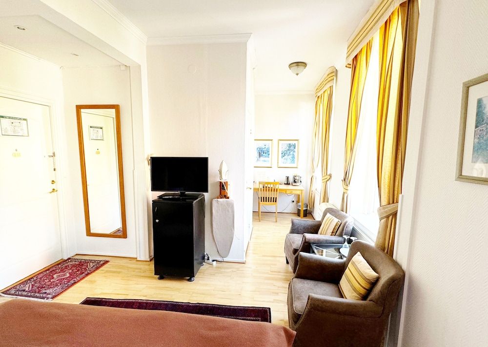 Hotel Concordia Superior Double or Twin Room, 1 Bedroom, Private Bathroom 12