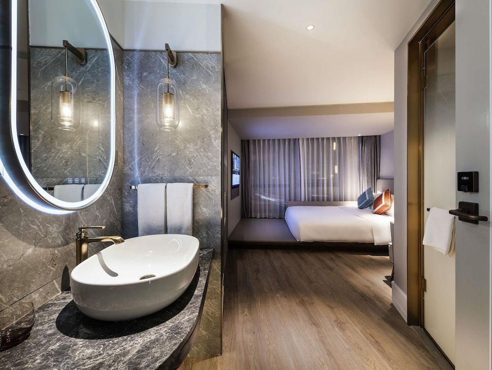 Mercure Hangzhou West Lake