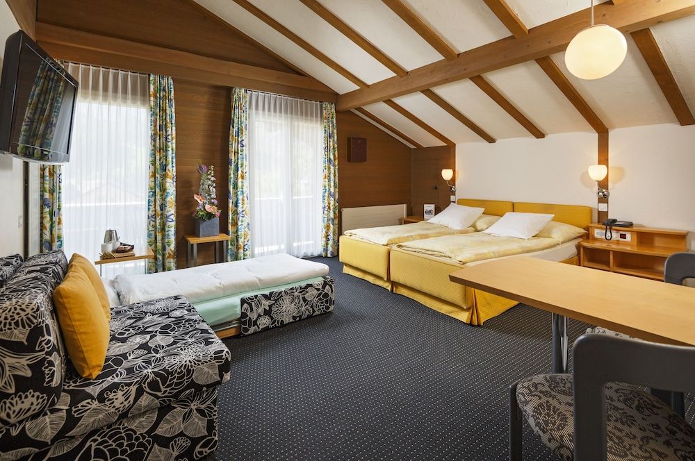 Stella Swiss Quality Hotel Standard Quadruple Room