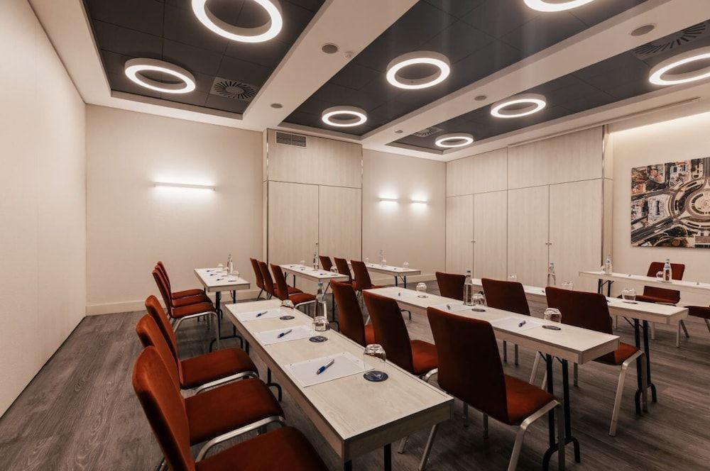 undefined Marques De Pombal Hotel 10