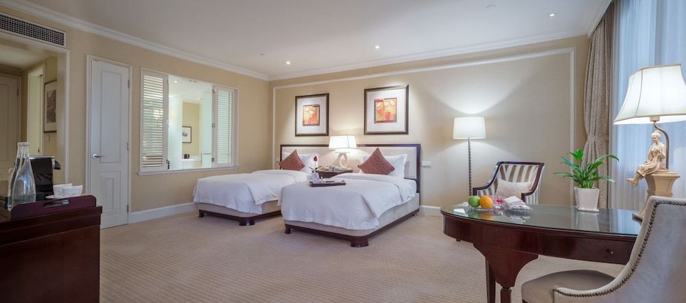 Signature Twin Room