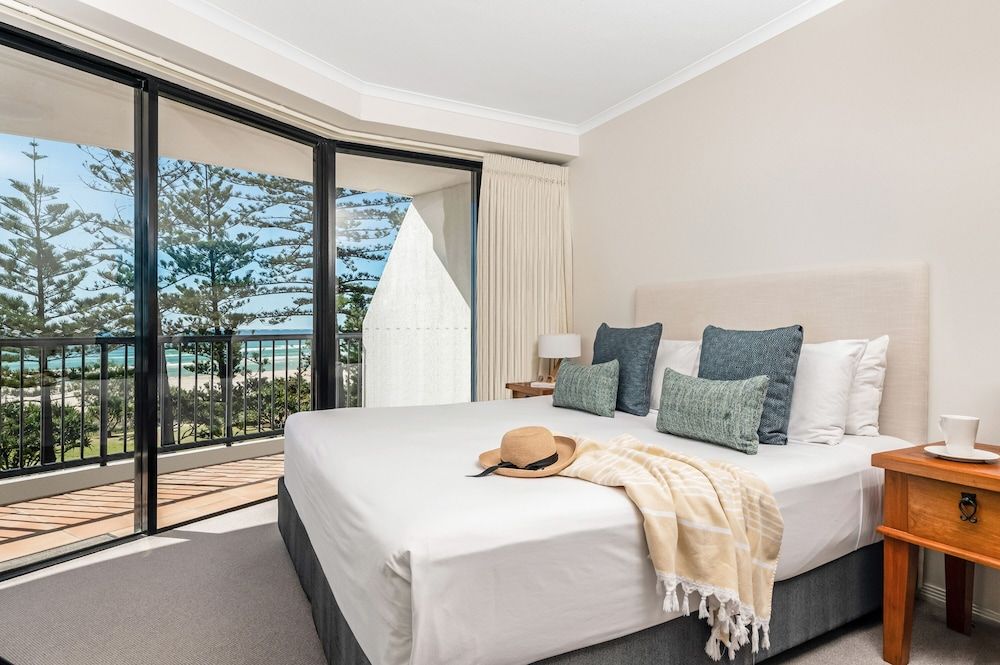 Mantra Coolangatta Beach 1 Bedroom Ocean