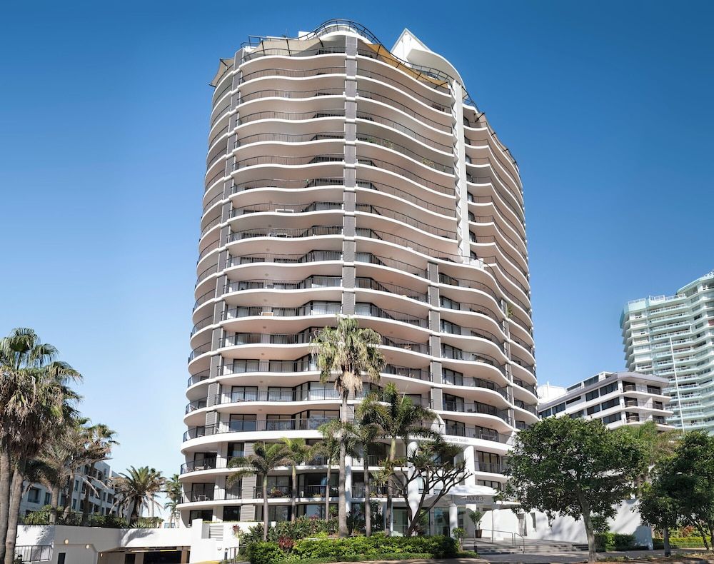 Mantra Coolangatta Beach 2 Bedroom Deluxe Ocean 3