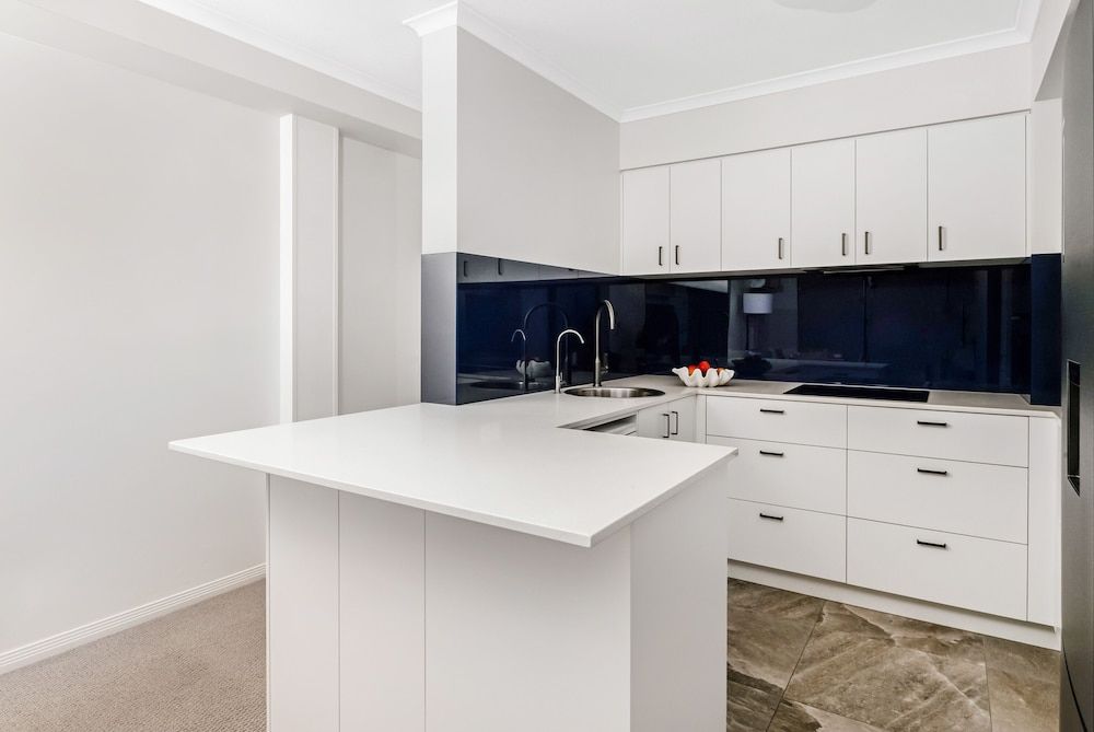 Mantra Coolangatta Beach 2 Bedroom Deluxe Ocean 4