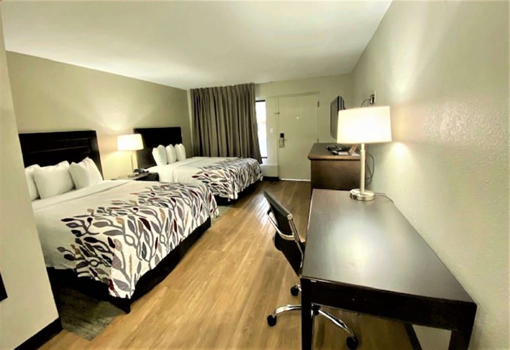 Deluxe Room, 2 Double Beds (Smoke Free)