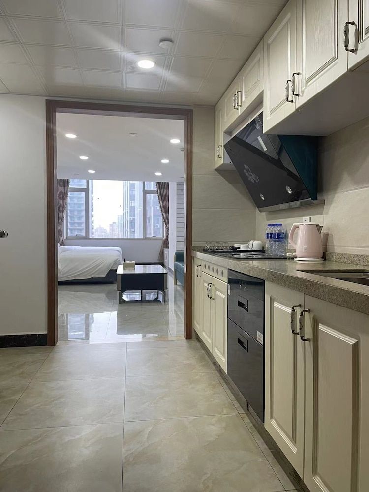 undefined YOYO International Apartment 4