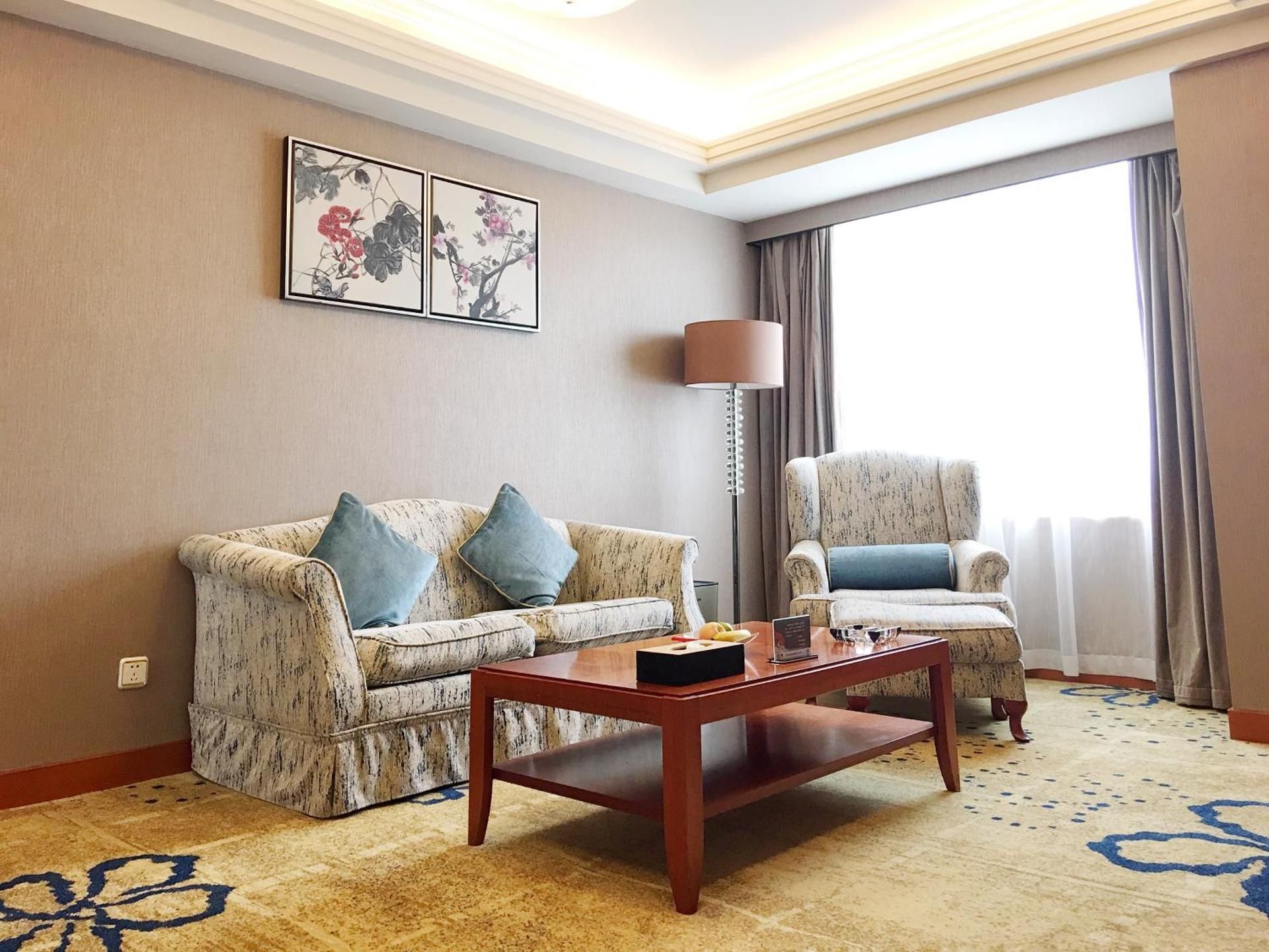 Business Suite