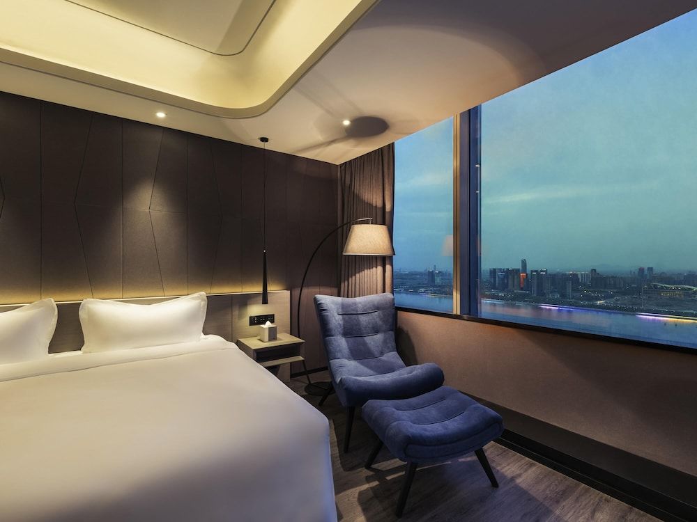Executive Room, 1 King Bed