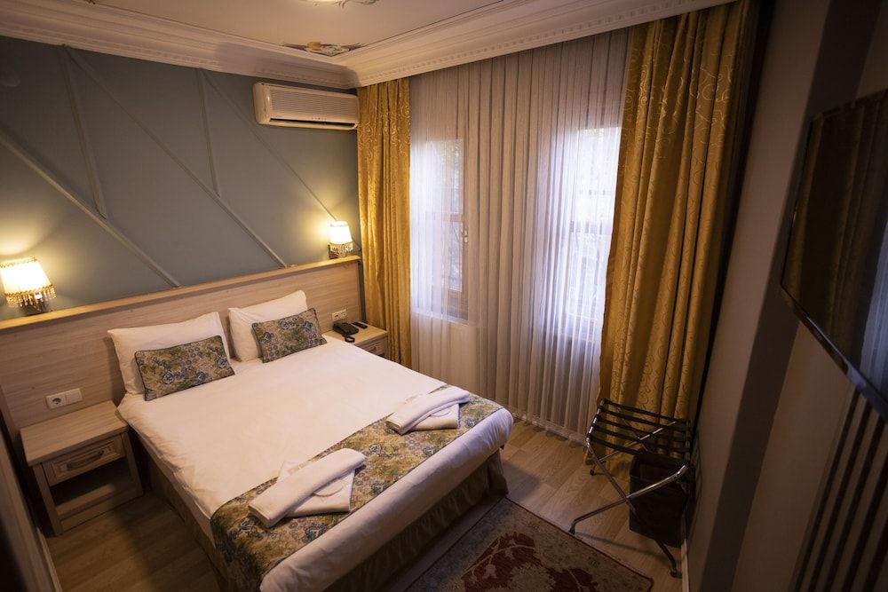 undefined Tashkonak Hotel