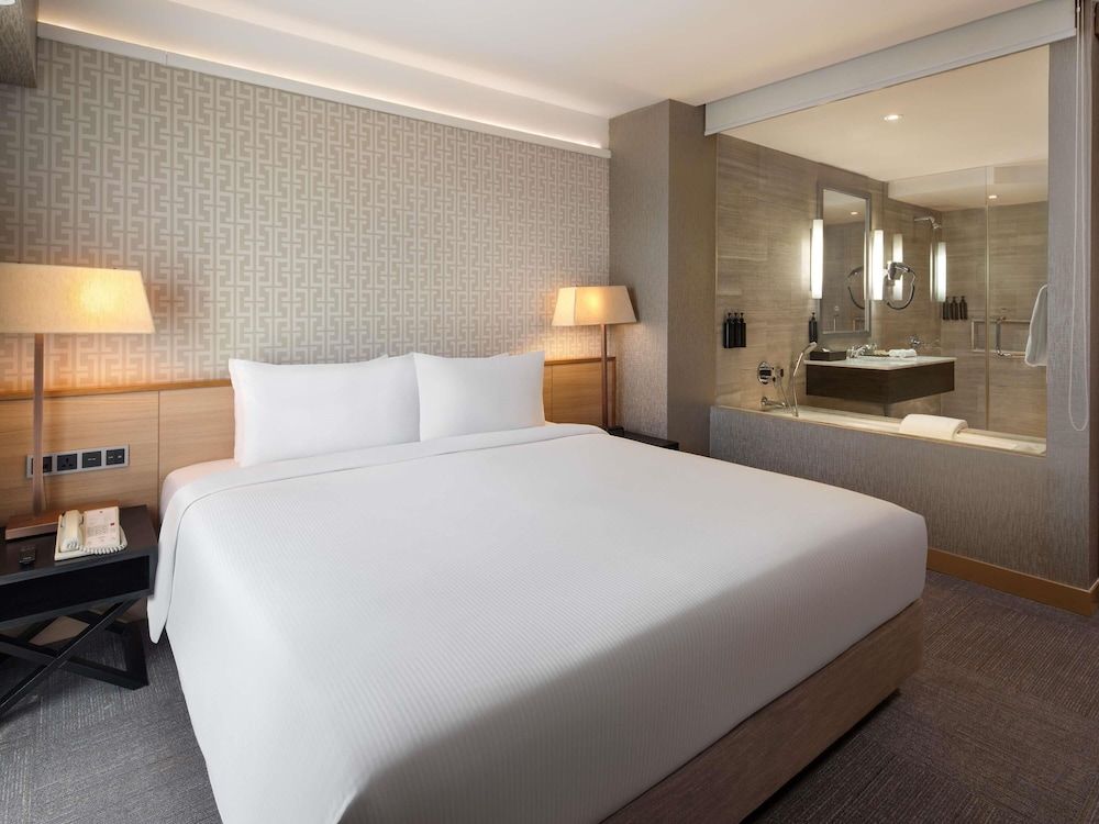 Junior Suite, 1 King Bed