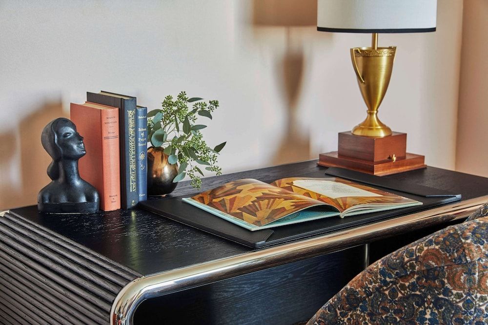 undefined Graduate by Hilton Seattle 3