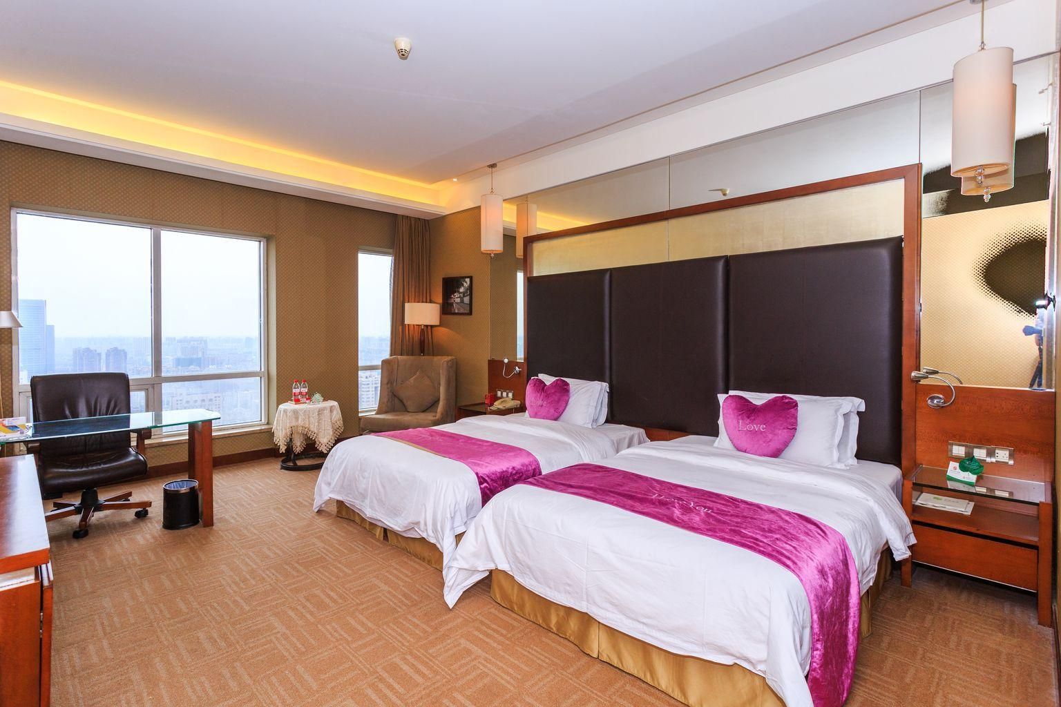Luxury Room 2 Single Beds Superior View