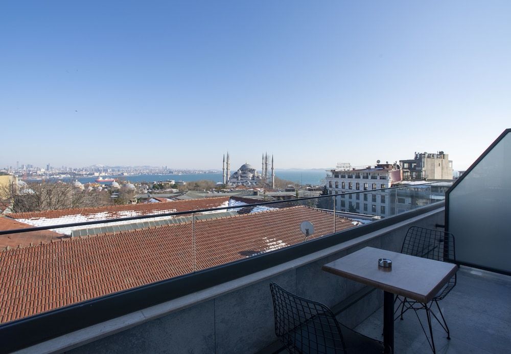 undefined Hotel Nena 5