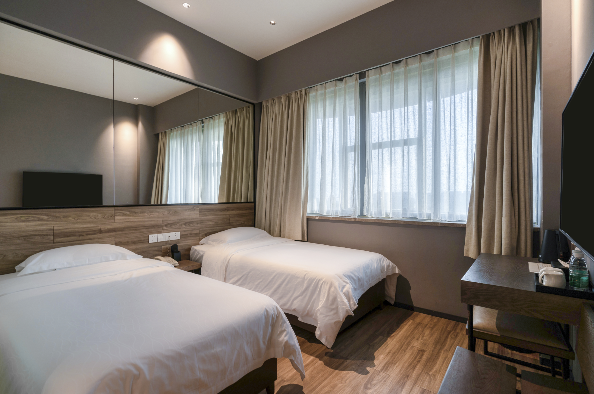 Twin Room with Sea View