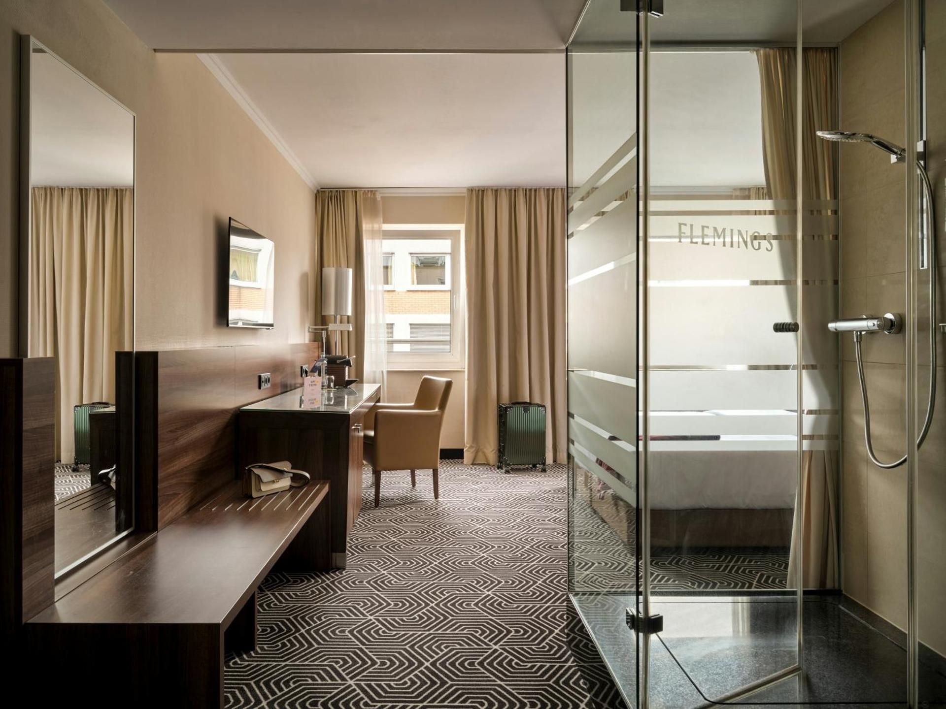 undefined Flemings Hotel Frankfurt Main-Riverside 10