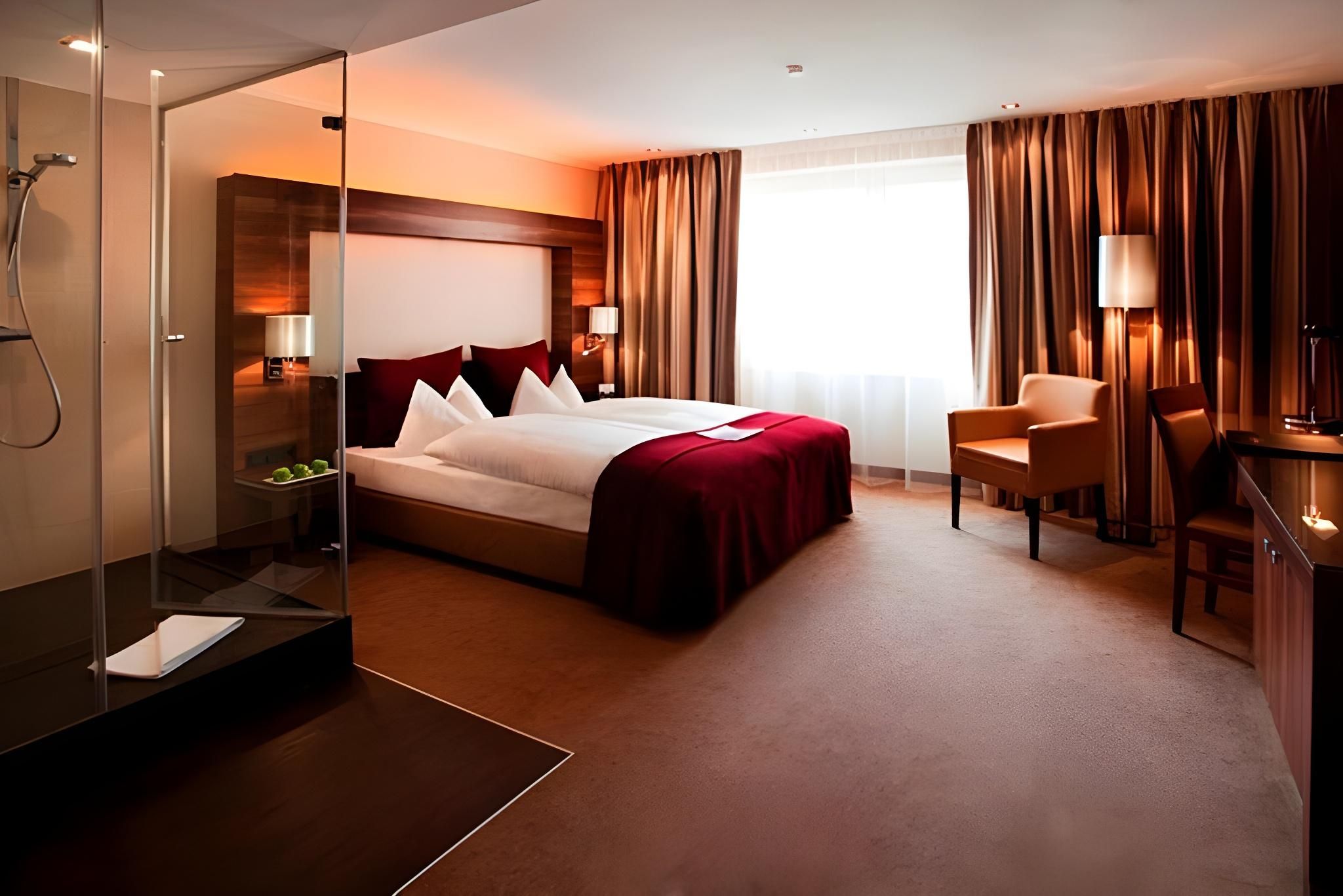 undefined Flemings Hotel Frankfurt Main-Riverside 6